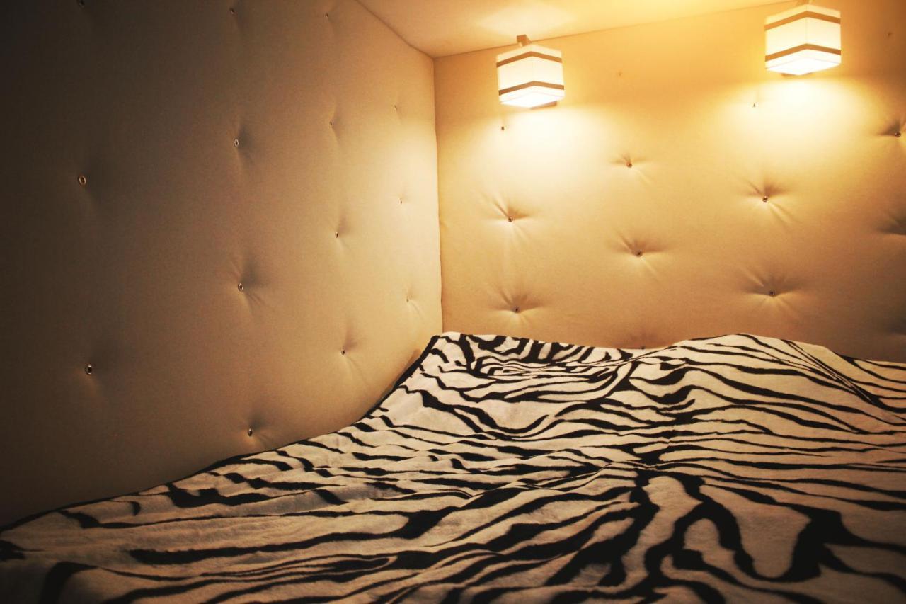 Apartment In The City Center Mini อิวาโน-ฟรานกิฟสเก ภายนอก รูปภาพ
